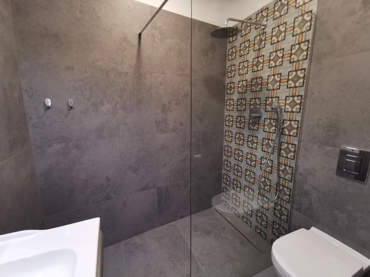 Nowe Apartamenty Zamkowa Vis A Vis Wawelu Krakow Luaran gambar
