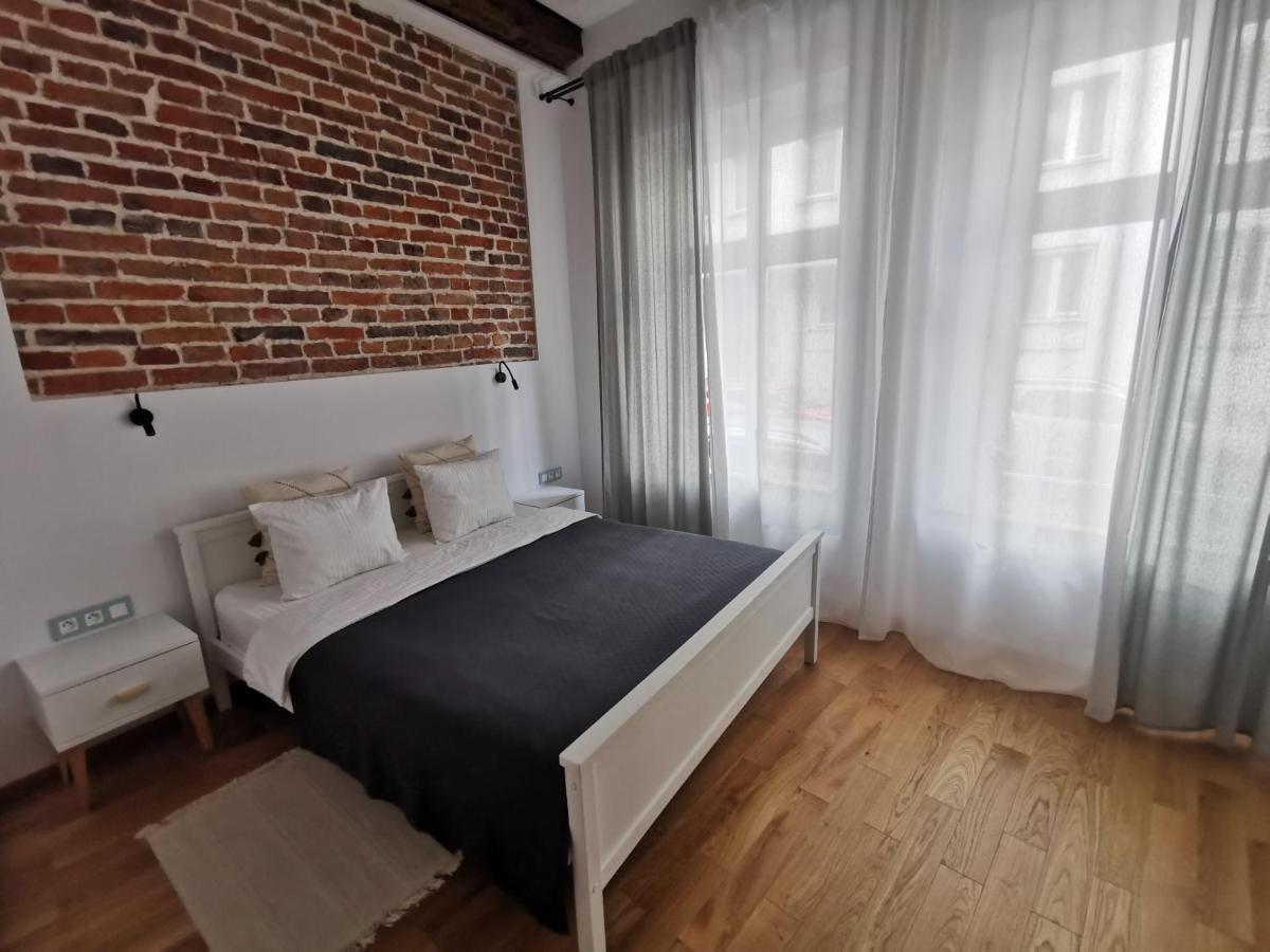 Nowe Apartamenty Zamkowa Vis A Vis Wawelu Krakow Luaran gambar